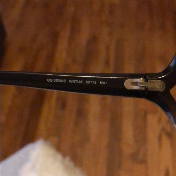Gucci sunglasses authentic - Picture 3 of 4